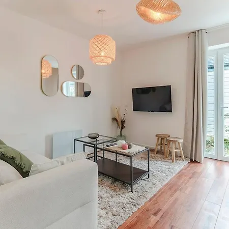 Le Grand Bastion, Luxury T2 Lescar